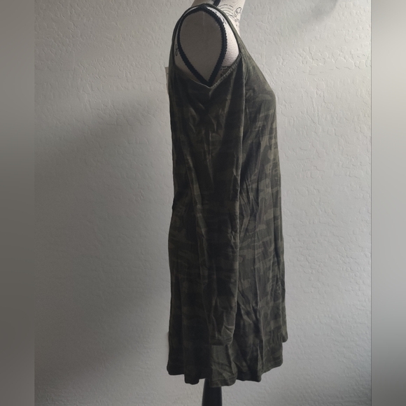 🆕 Sanctuary Cold Shoulder Camouflage Long sleeve Dress (S) - Picture 6 of 12